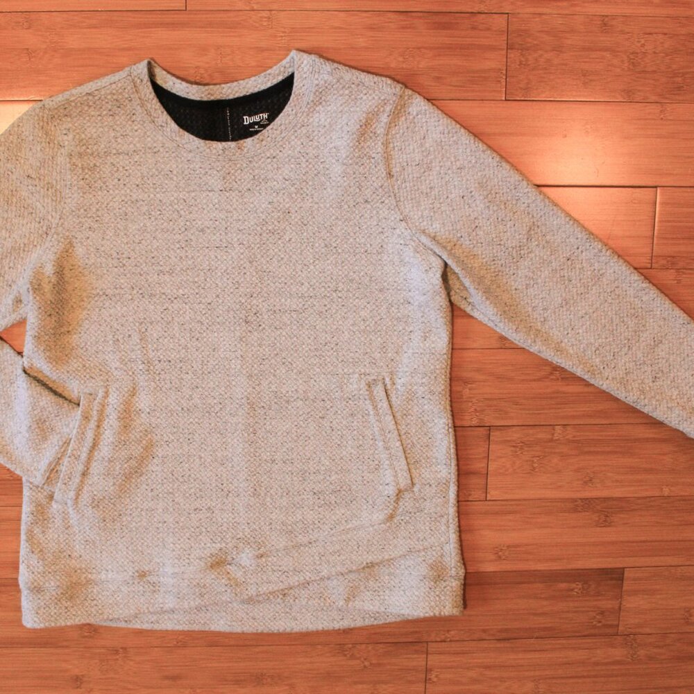 Duluth Women's Medium Cottagecore Sweatshirt Pocket Thumbholes Winter M L Cozy